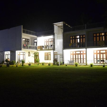 Seacoast Sanctuary Beach Hotel Dikwella Extérieur photo