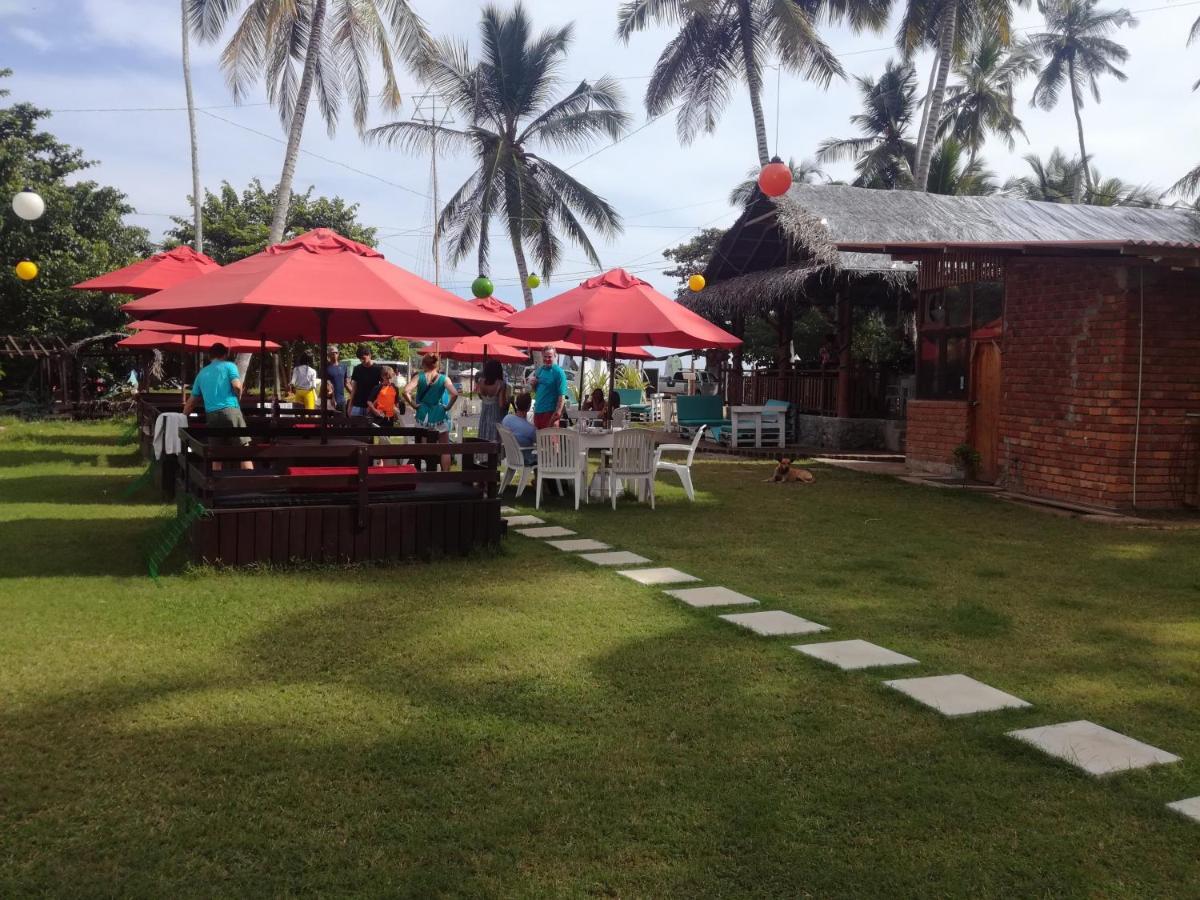 Seacoast Sanctuary Beach Hotel Dikwella Extérieur photo